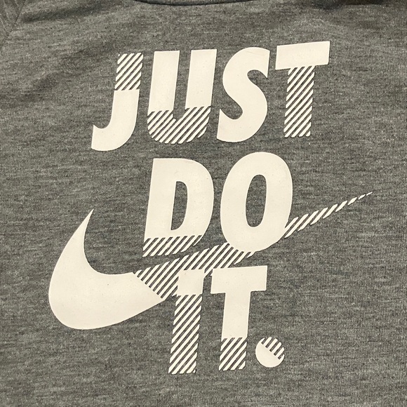 Nike Dri-FIT Hoodie Youth Size 7 Gray Just Do It White Logo - Picture 2 of 10